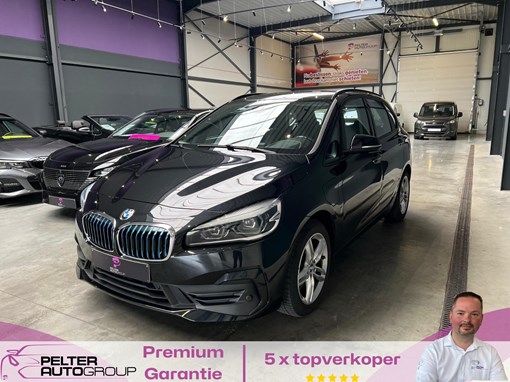 BMW 225